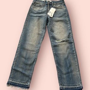 Zara The Raw Hem Mid Rise Slim Jeans